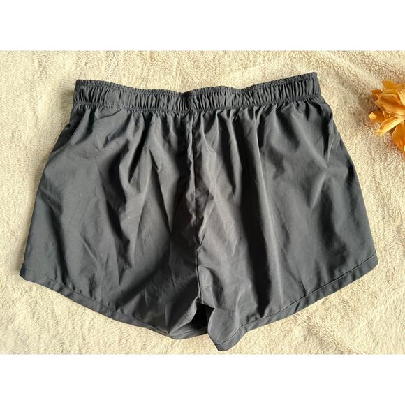 Nike Dry Fit Running Shorts Large - Picture 6 of 6